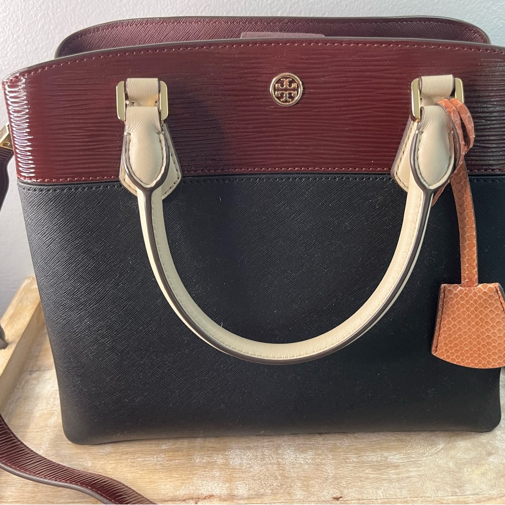TORY BURCH ROBINSON TRIPLE COMPARTMENT TOTE SHOULDER BAG Purse Black Burgundy